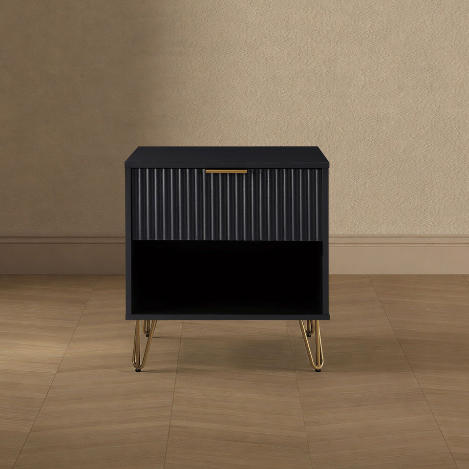 Dumbo 20" Fluted Nightstand (1-Drawer)