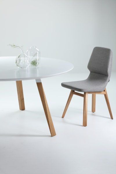 Oblique Table
