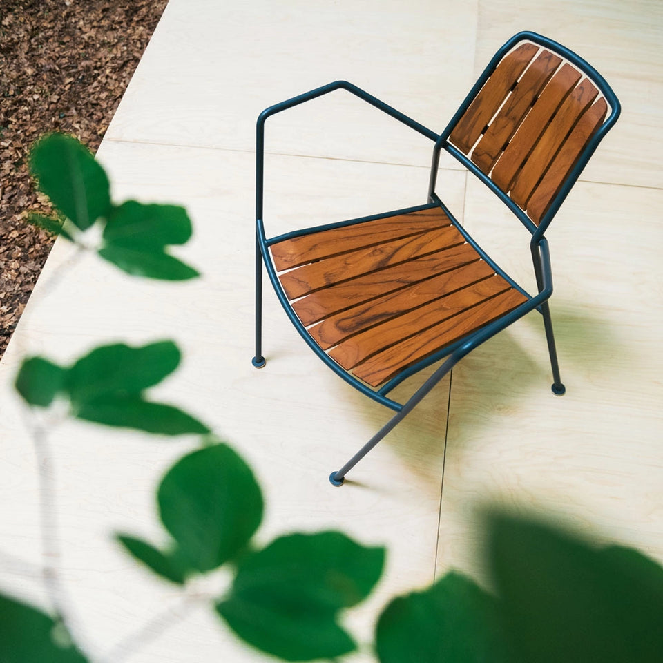 Osmo Outdoor Lounge Chair