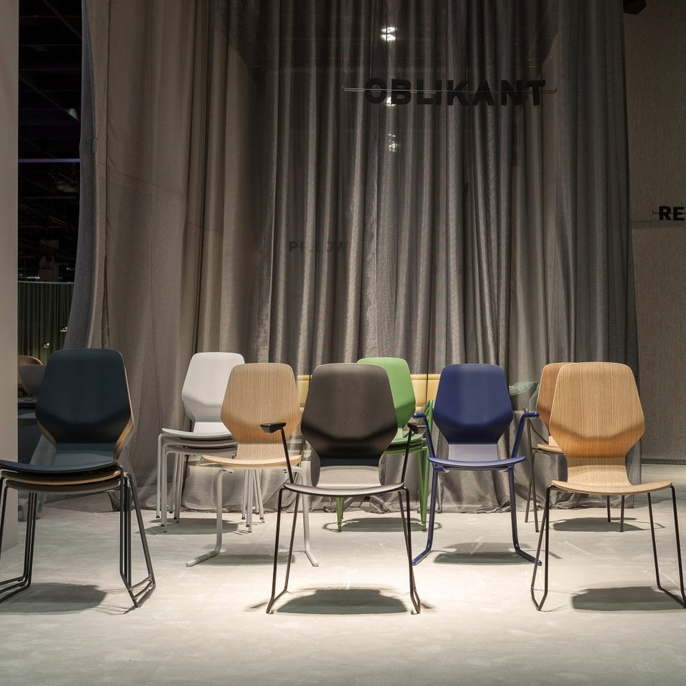 Oblikant Chair