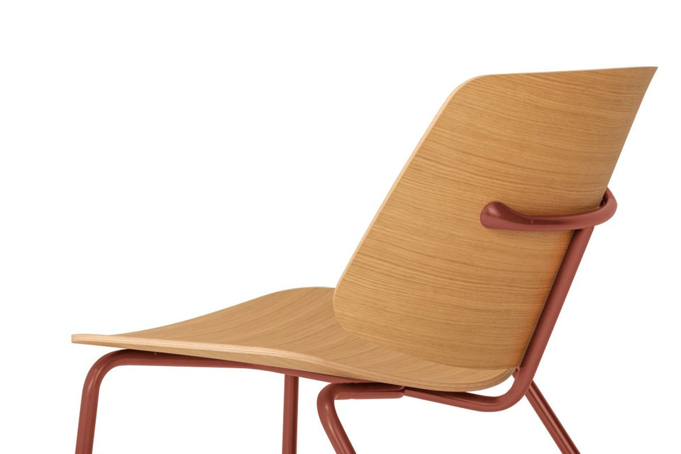 Tao Lounge Chair