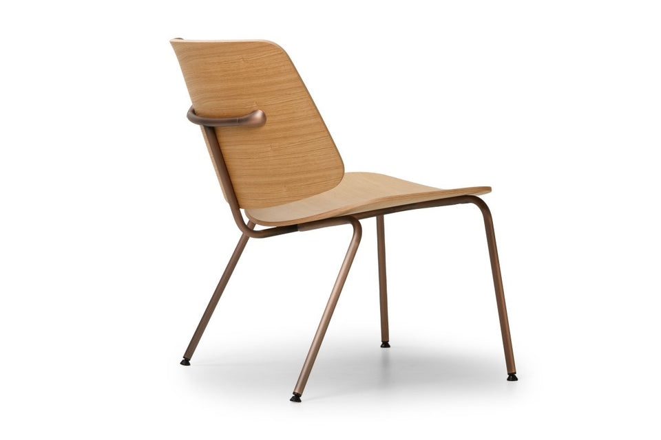 Tao Lounge Chair