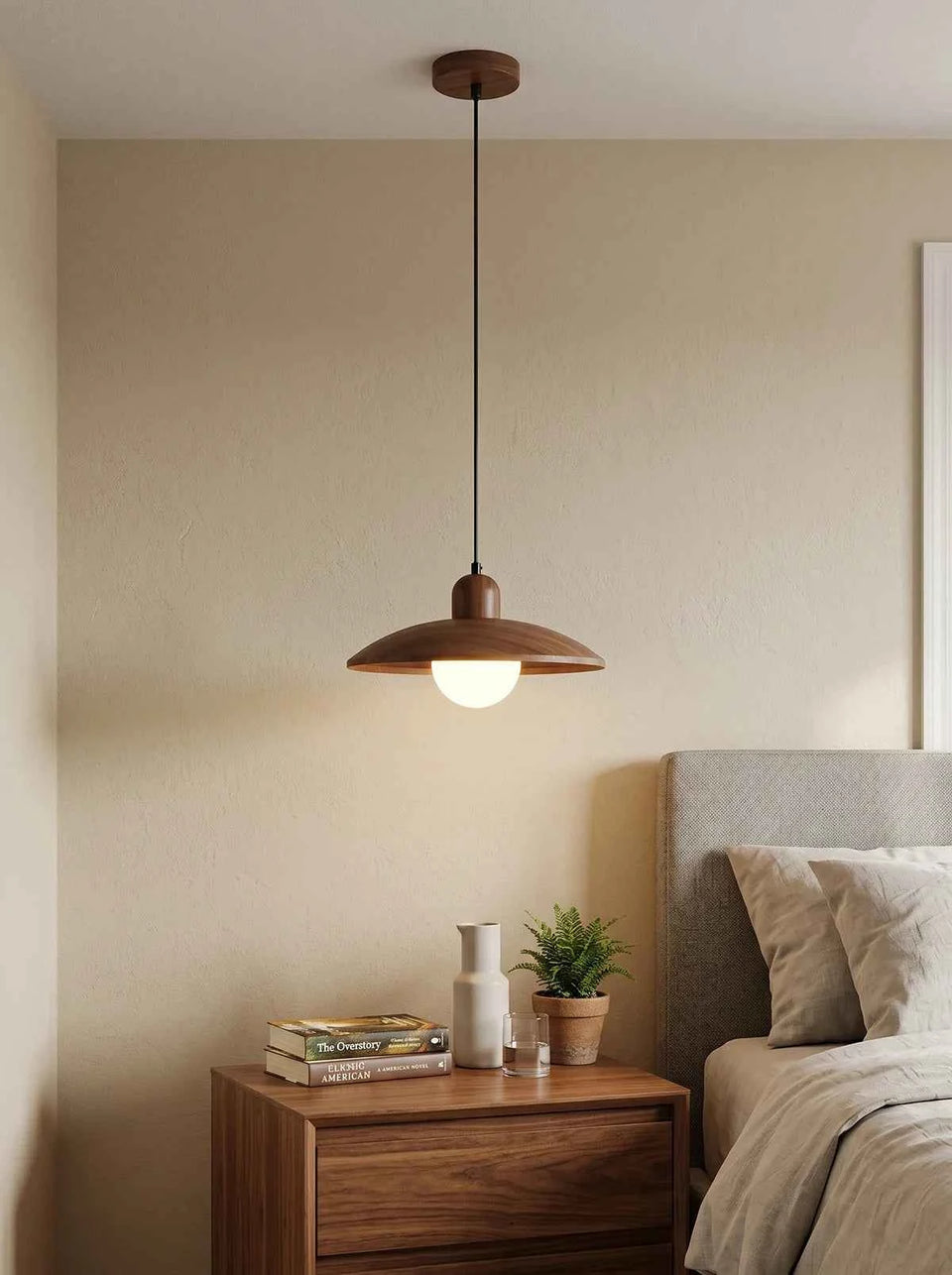 pendant light - detail view