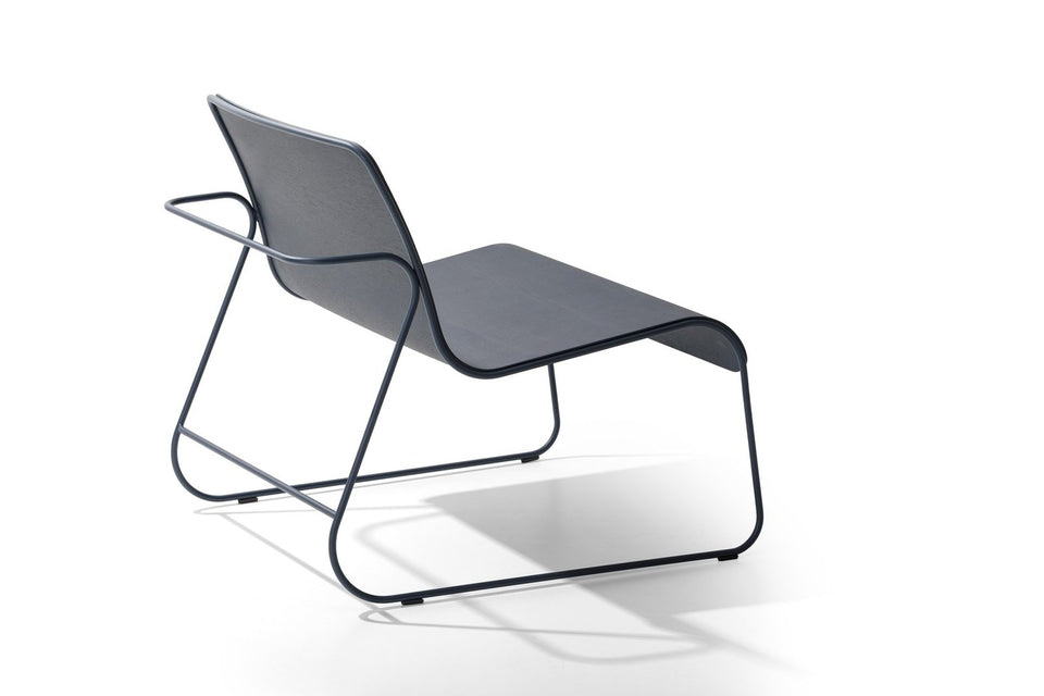 Flow Lounge Chair