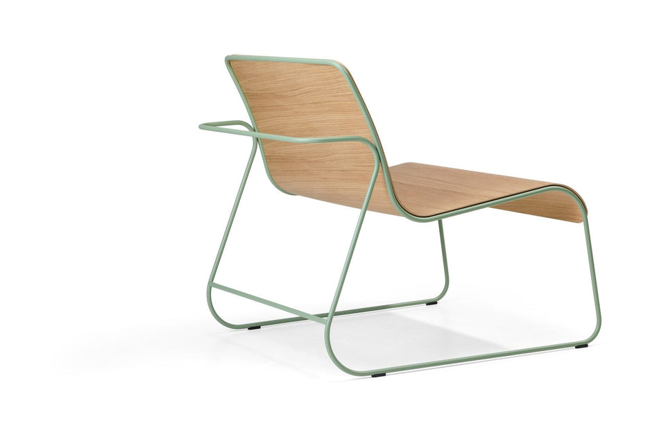 Flow Lounge Chair
