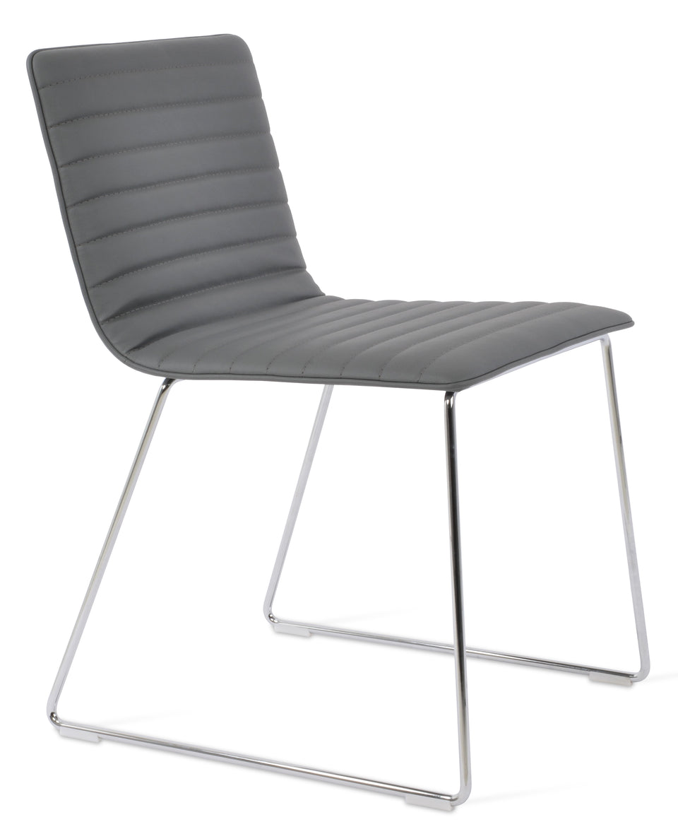 Corona Handle Back Wire Full UPH Dining Chair.