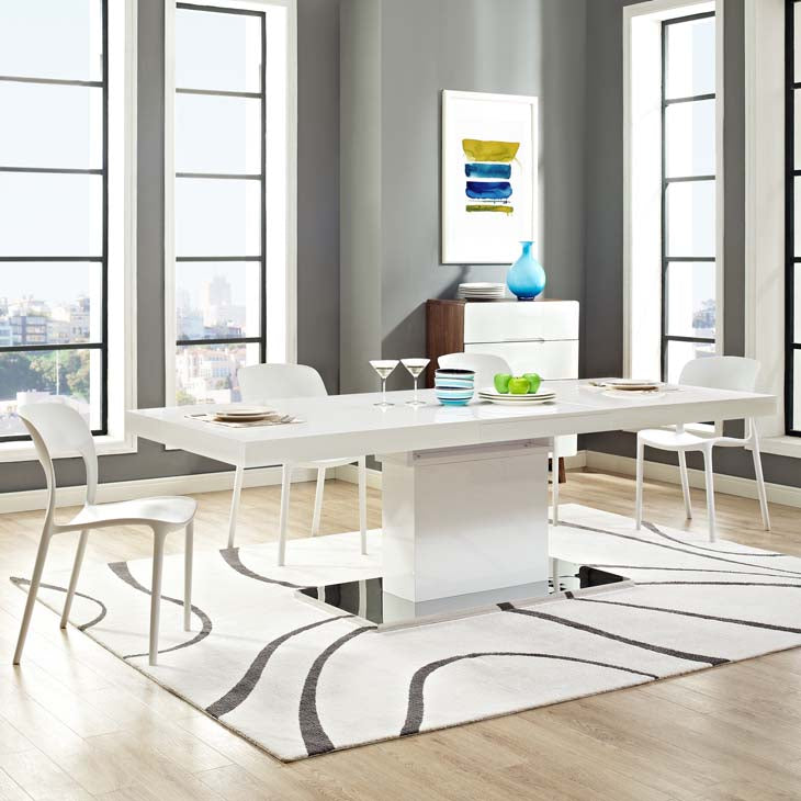 VECTOR EXPANDABLE DINING TABLE IN WHITE SILVER.