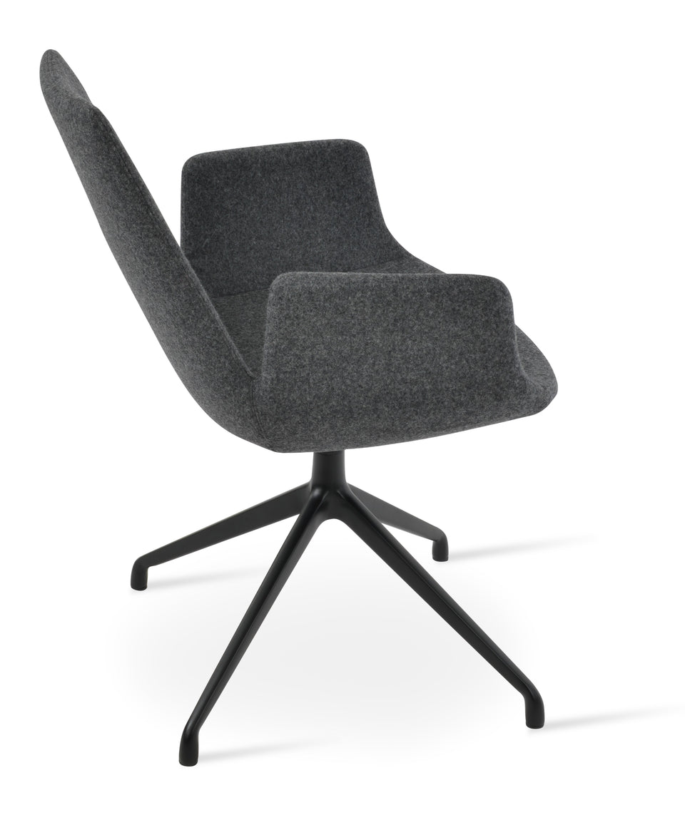Eiffel Arm Spider Swivel Chair.