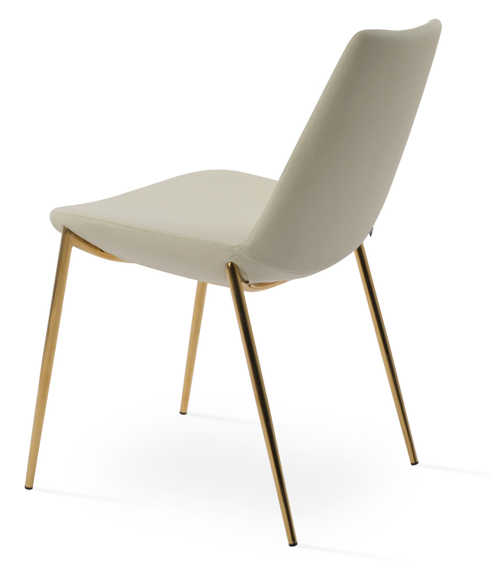 Eiffel Classy Chair.