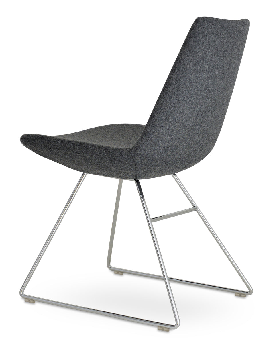 Eiffel Wire Chair.