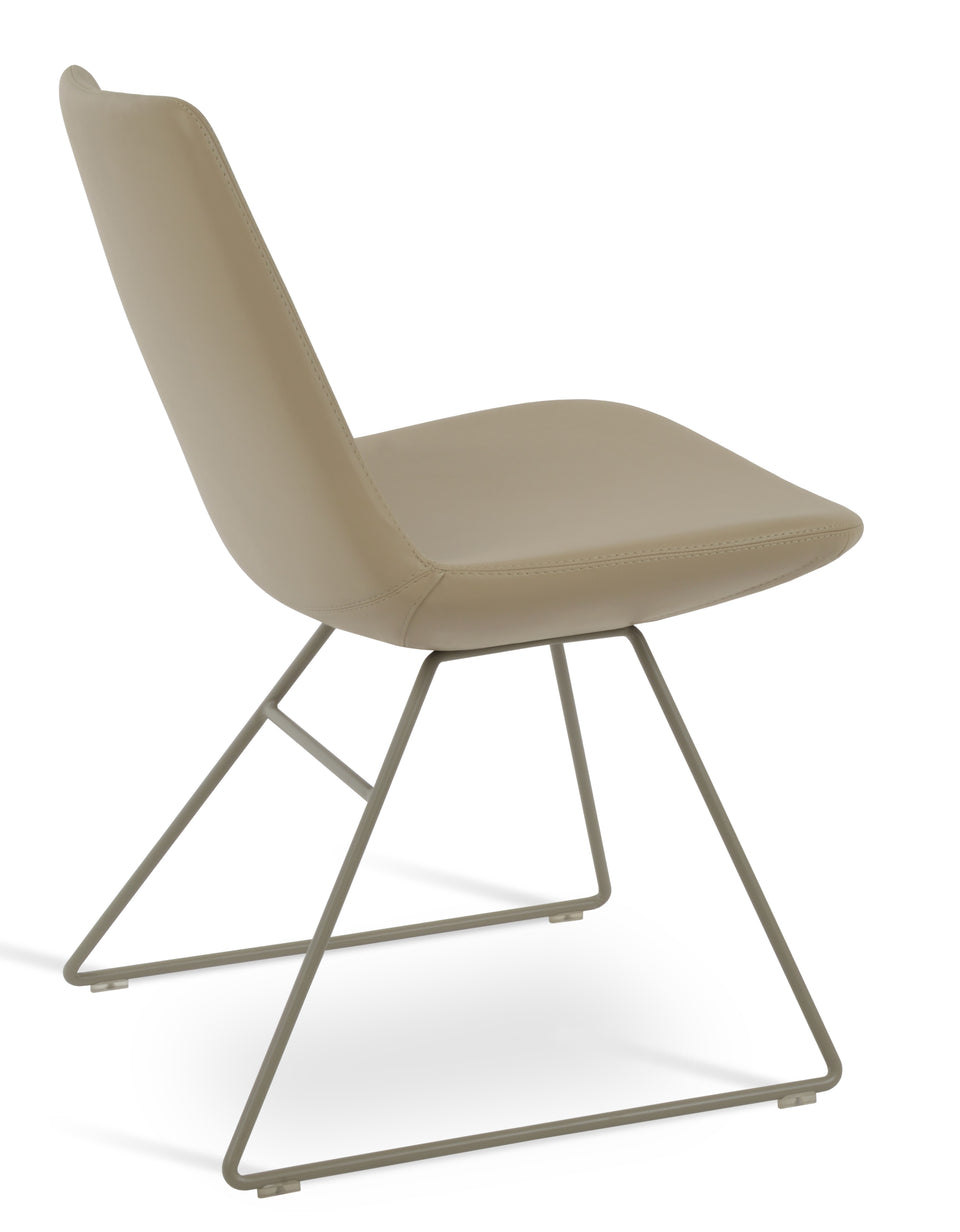 Eiffel Wire Chair.