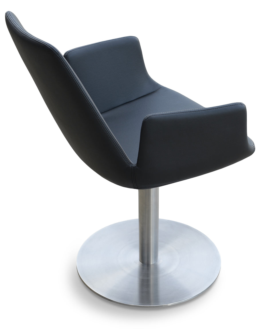 Eiffel Arm Round Swivel.