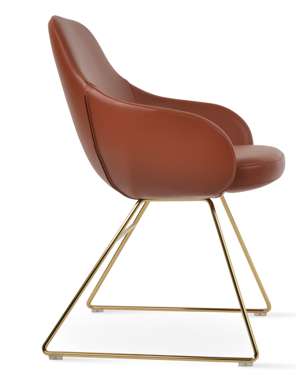 Gazel Arm Wire Chair.
