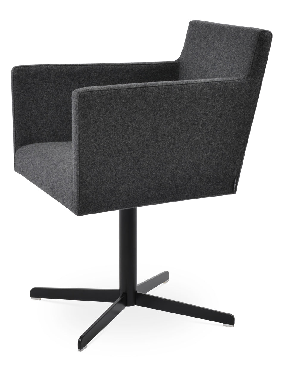 Harput 4 Star Swivel Arm Chair.