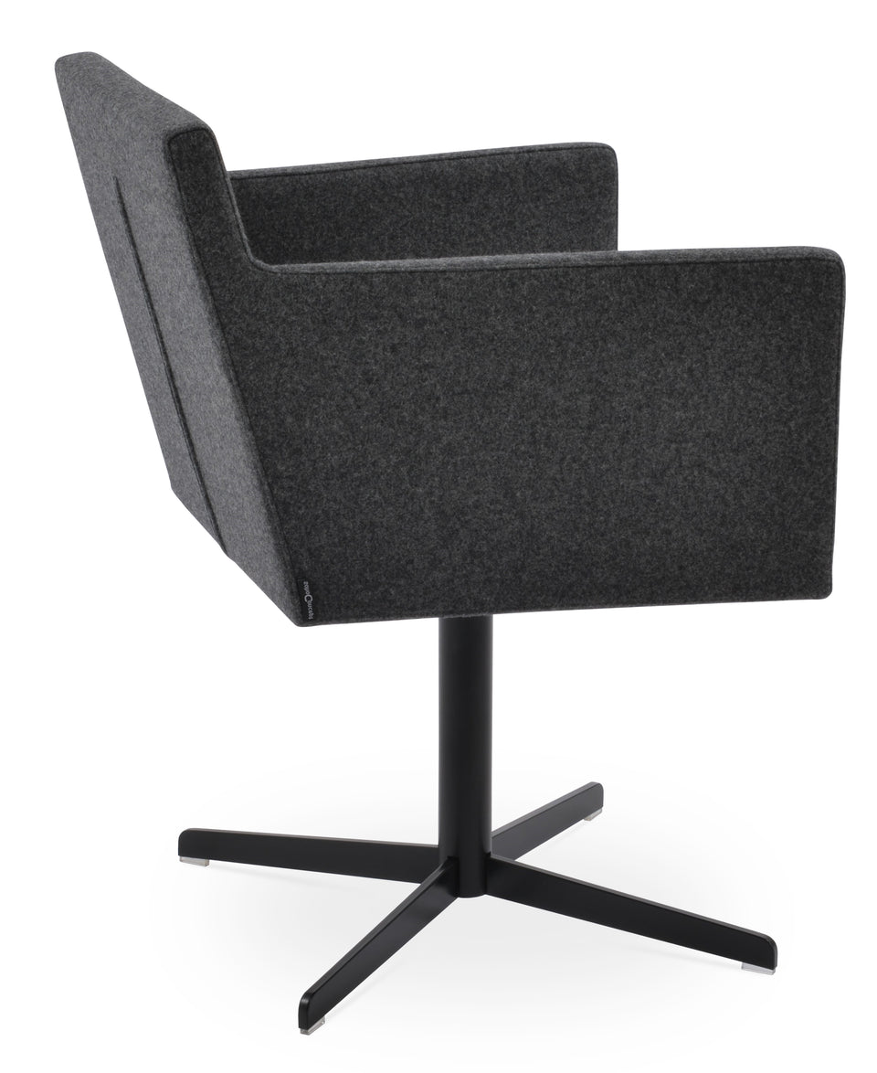 Harput 4 Star Swivel Arm Chair.