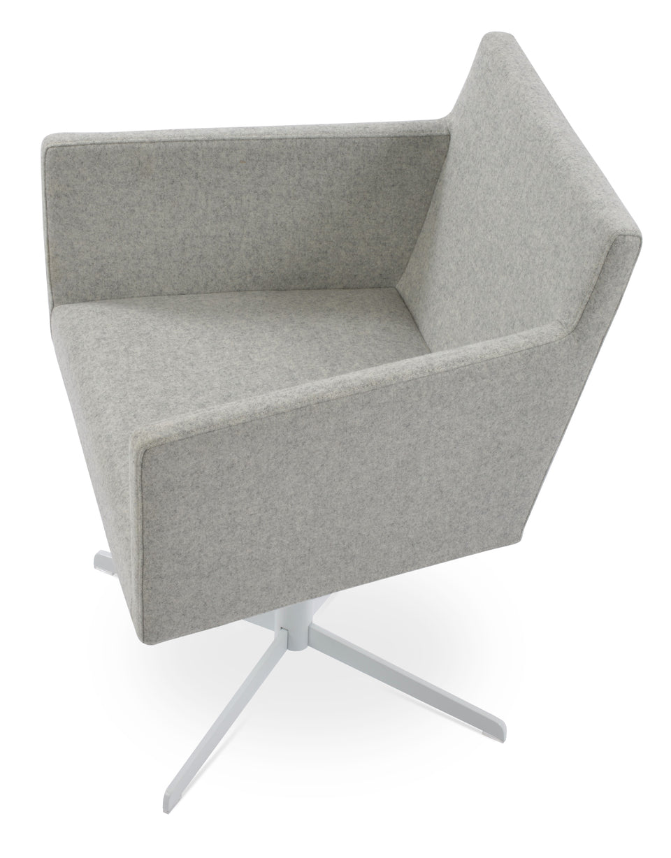 Harput 4 Star Swivel Arm Chair.