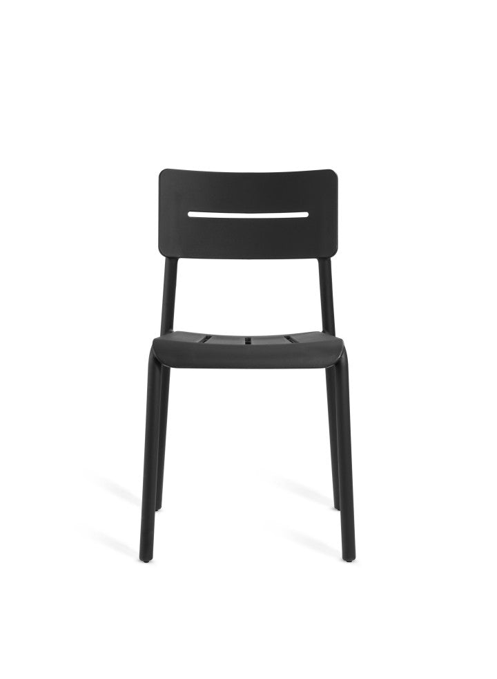 Outo dining chair.