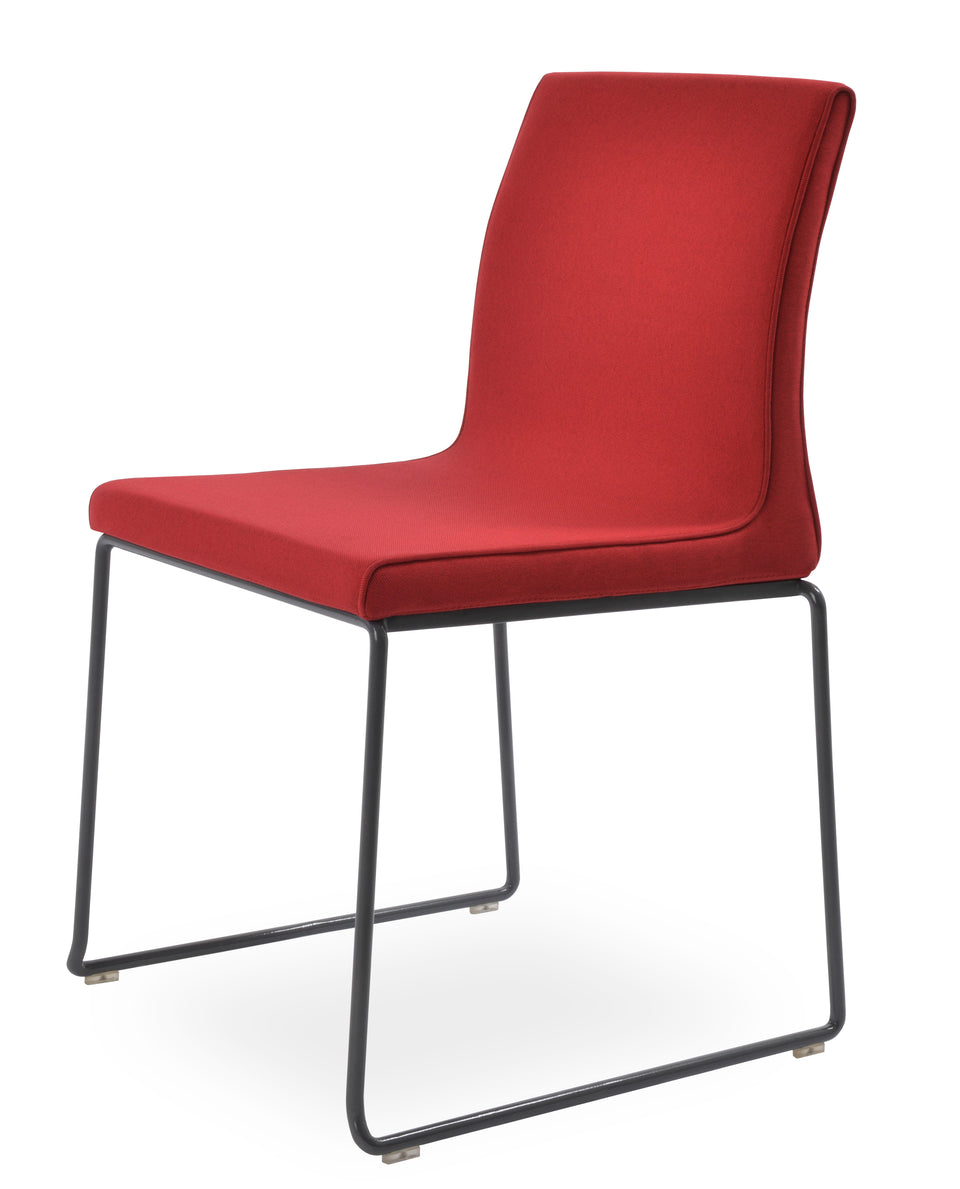 Zeyno Wire Stackable Chair.
