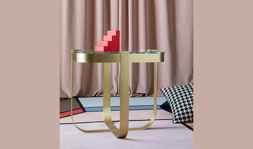 Ring Side Table.