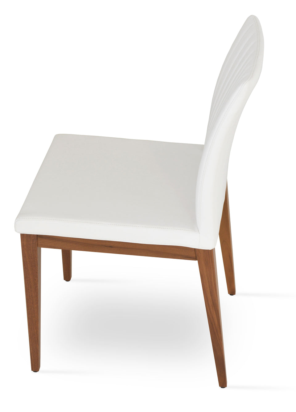 Zeyno Wood Dining.