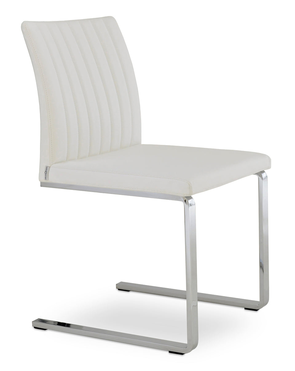 Zeyno Flat Chair.