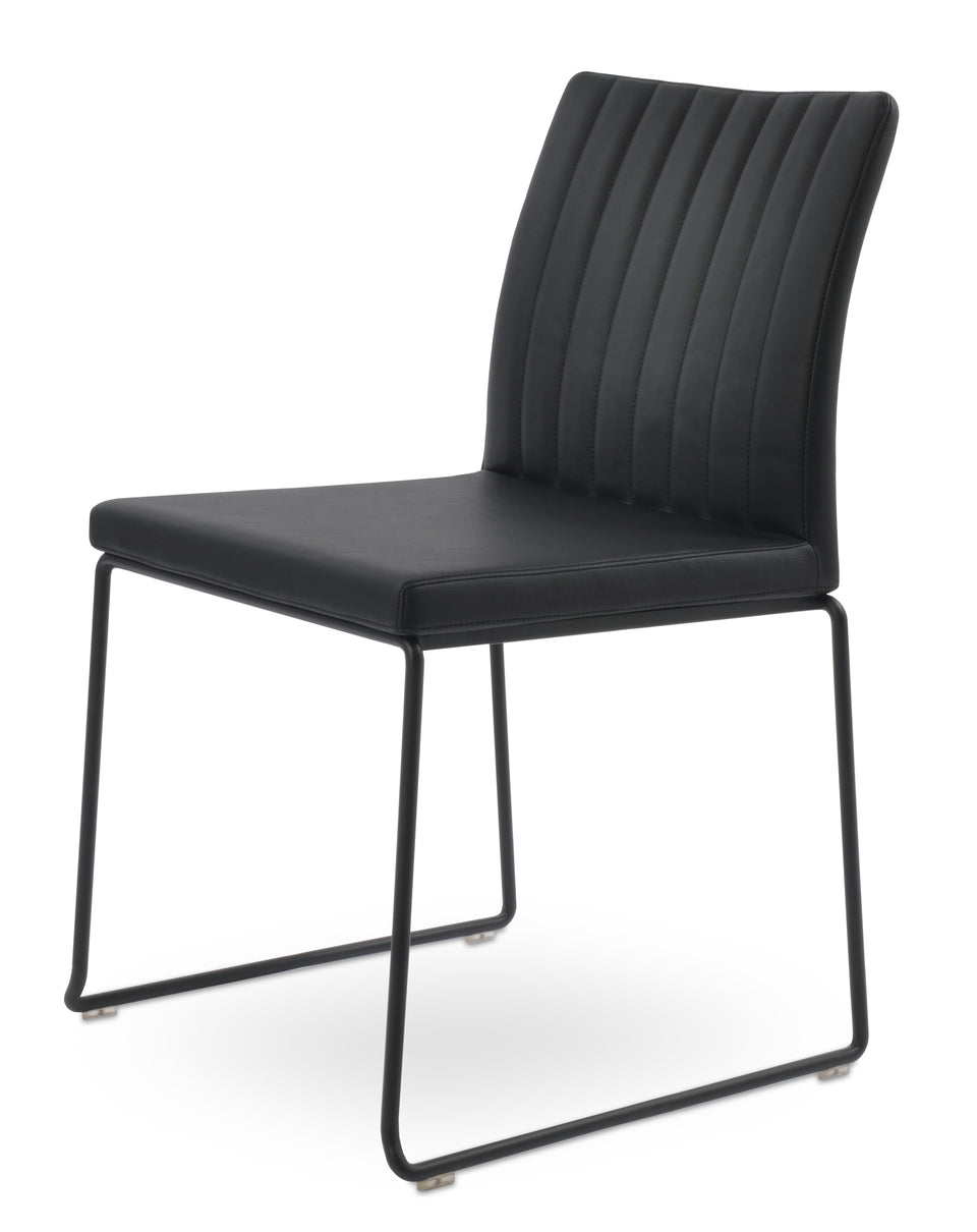 Zeyno Wire Stackable Chair.