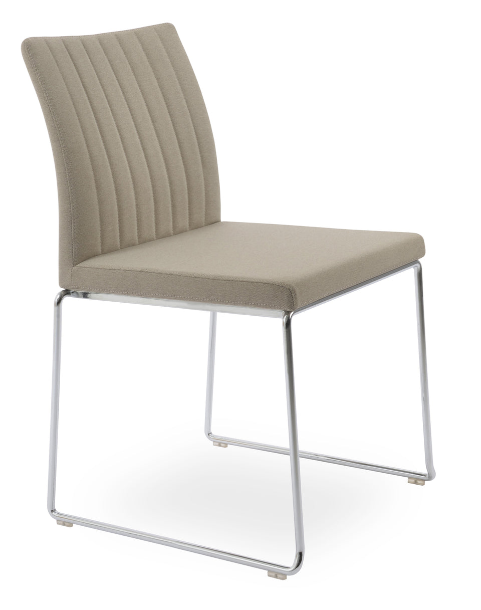 Zeyno Wire Stackable Chair.