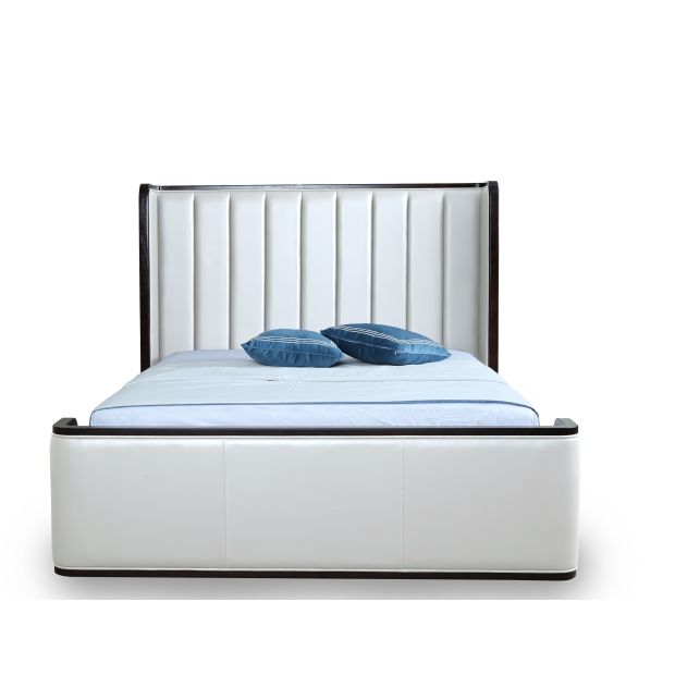 Kingdom Queen-Size Bed in Cream