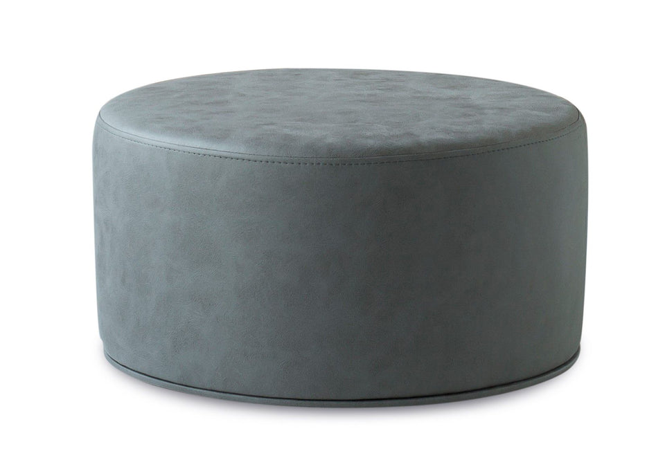 Celine Pouf -A 23,6" X 12".