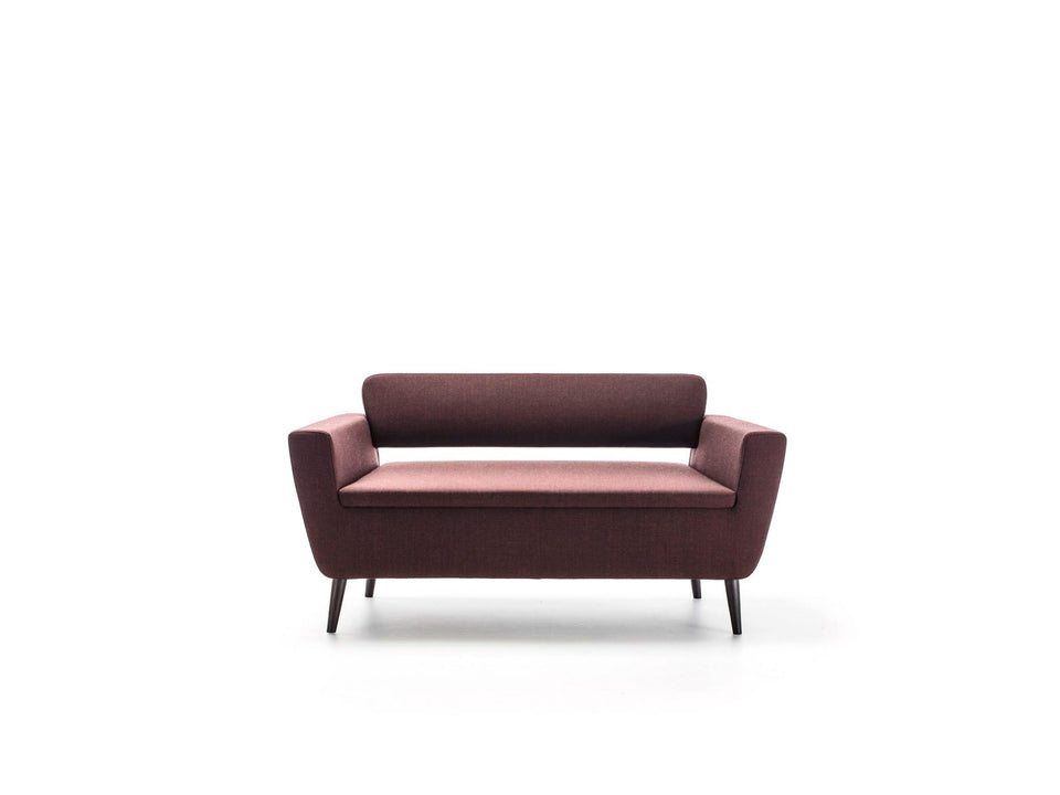 Serie 50 W Small Sofa.