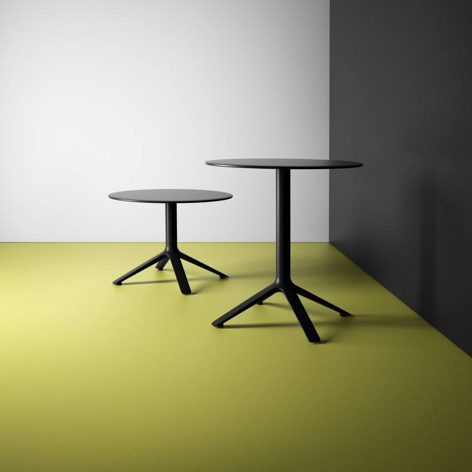 eex cocktail table.